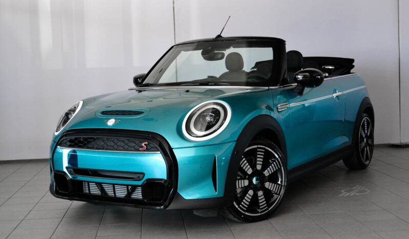 
								Mini Cooper Cabrio completo									