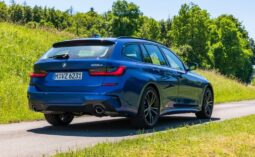 
										BMW Serie 3 completo									