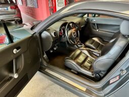 
										Audi TT completo									