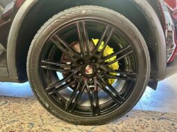 
										Porsche Cayenne completo									
