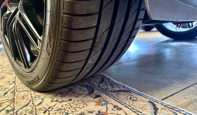
								Porsche Cayenne completo									