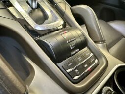 
										Porsche Cayenne completo									