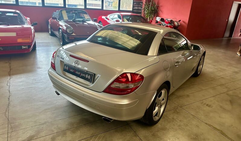 
								Mercedes SLK 200 completo									