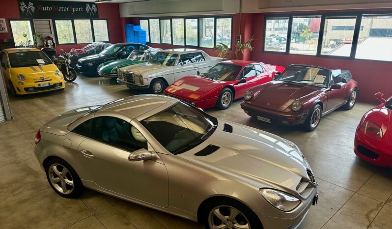
								Mercedes SLK 200 completo									