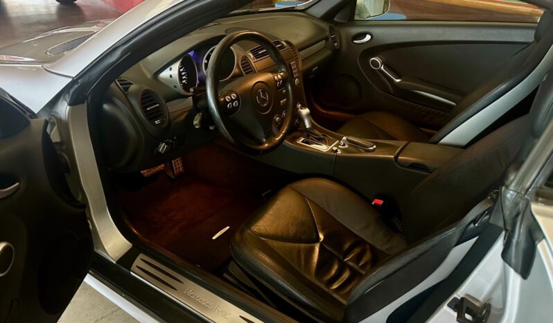 
								Mercedes SLK 200 completo									