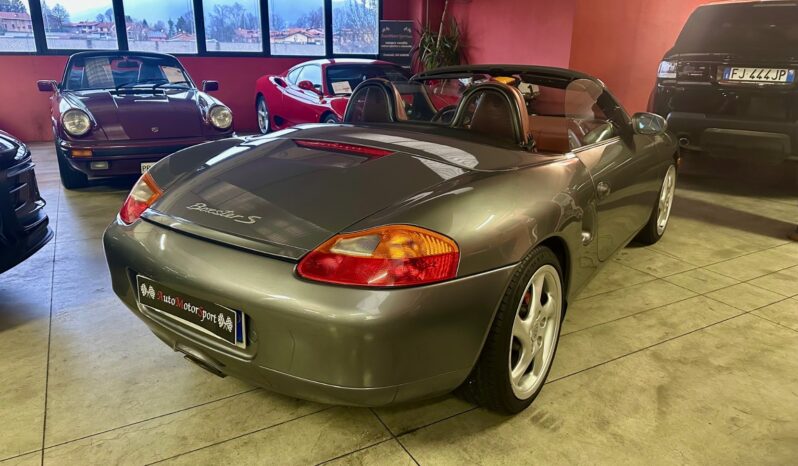 
								Porsche Boxster completo									