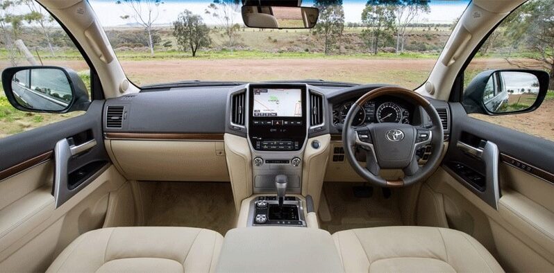
								Toyota Land Cruiser completo									