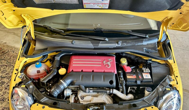 
								Abarth 695 completo									