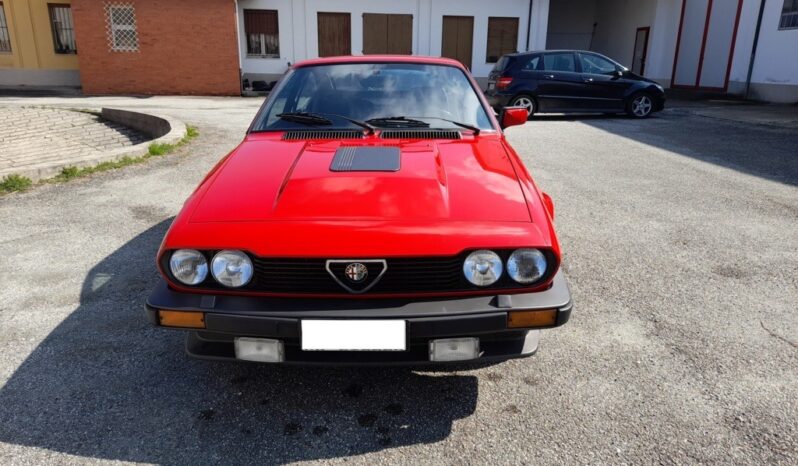 
								Alfa Romeo GTV completo									