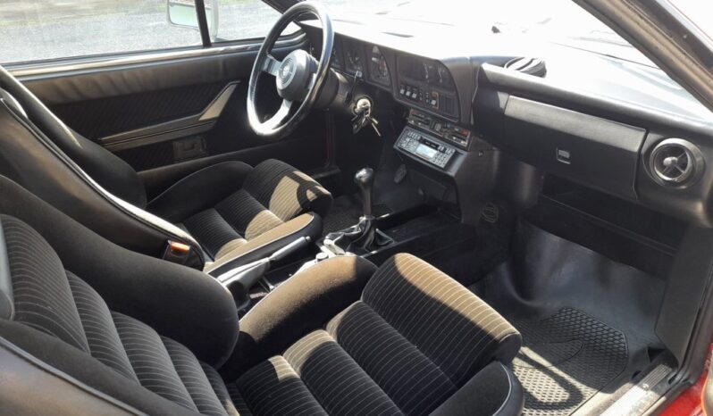 
								Alfa Romeo GTV completo									
