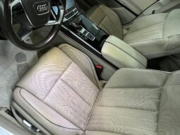 
										Audi A8 completo									