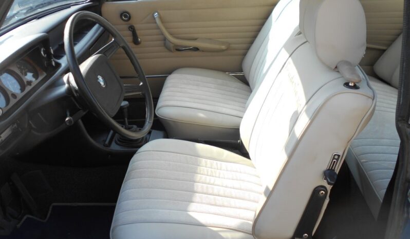 
								BMW 2002 completo									