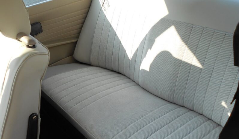 
								BMW 2002 completo									