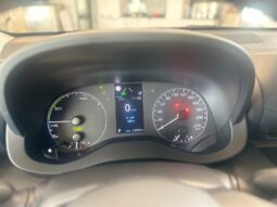 
										Toyota Yaris completo									