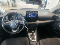 
										Toyota Yaris completo									