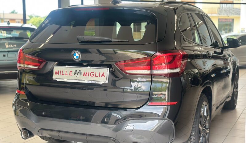 
								BMW X1 completo									