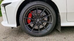 
										Toyota Yaris completo									