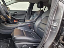 
										Mercedes CLA 200 completo									