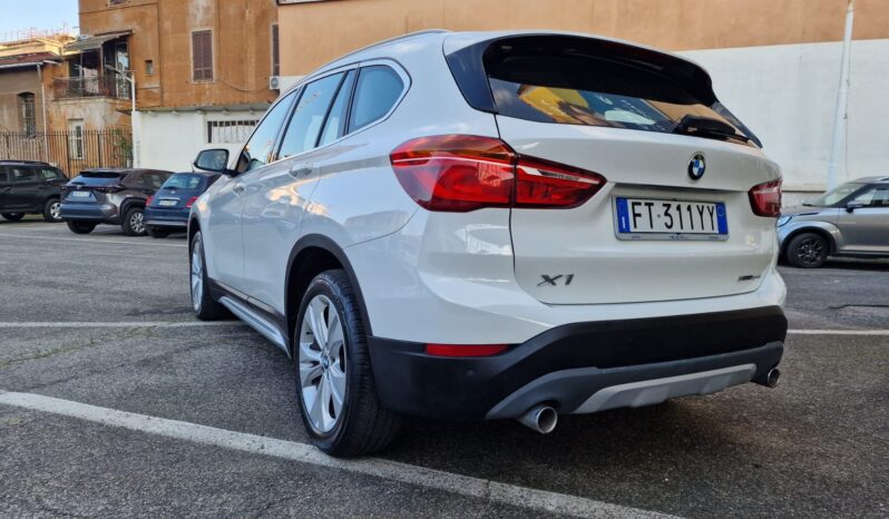 
								BMW X1 completo									