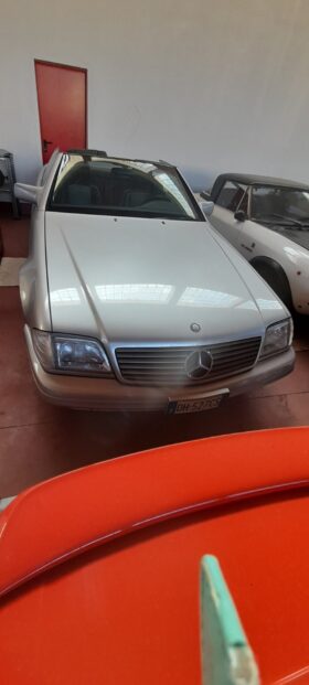 Mercedes 320