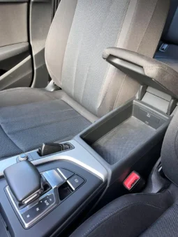 
										Audi A4 Avant 40 completo									