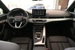 
										Audi A4 Avant 40 TDI S-tronic S-Line Edition completo									