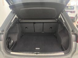 
										Audi Q3 40 2.0 TDI Business completo									