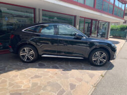 
										AUDI Q5 SPB 40 TDI quattro S-Tronic S-Line completo									