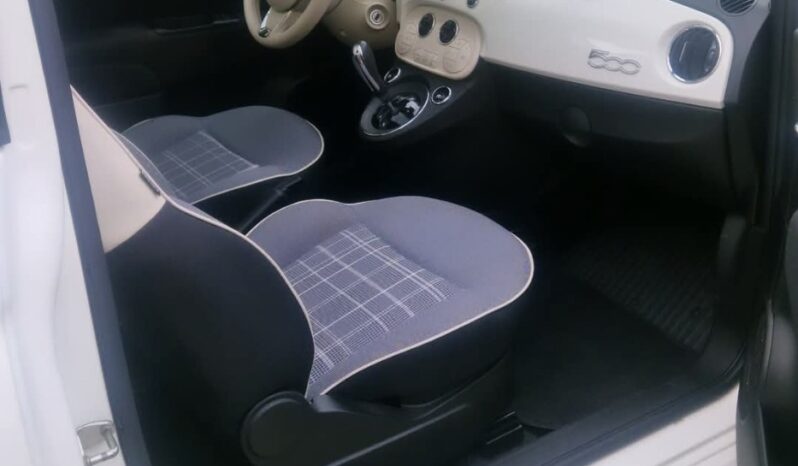
								Fiat 500 1.2 Lounge DualLogic completo									