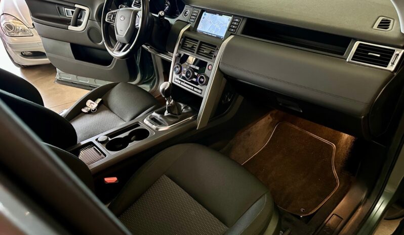 
								Land Rover Discovery Sport completo									