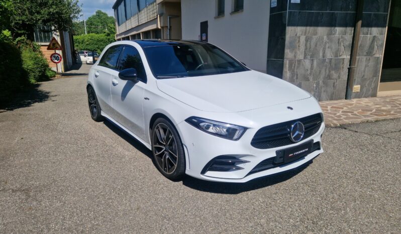 
								Mercedes A 35 AMG completo									