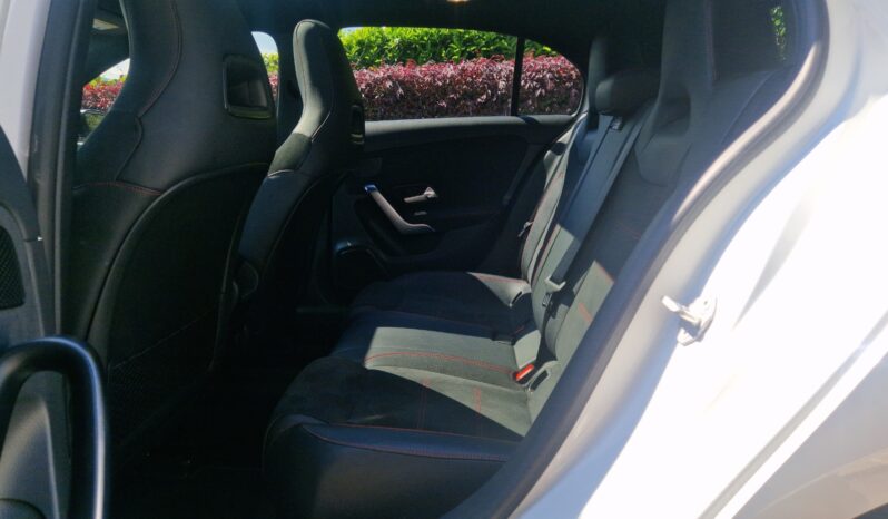 
								Mercedes A 35 AMG completo									