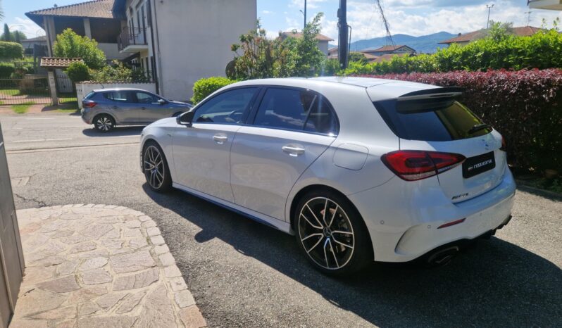 
								Mercedes A 35 AMG completo									