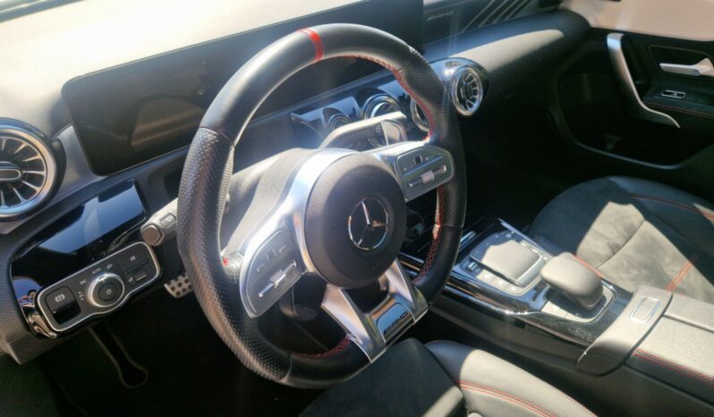 
								Mercedes A 35 AMG completo									