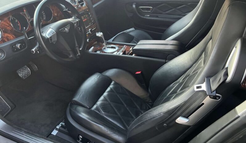 
								Bentley Continental GT Speed V12 completo									