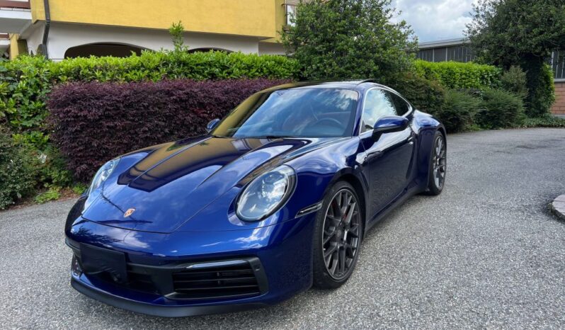
								Porsche 992 4S Coupé completo									