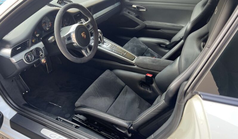 
								Porsche 911 GT3 MK1 completo									