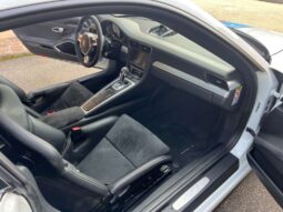 
										Porsche 911 GT3 MK1 completo									