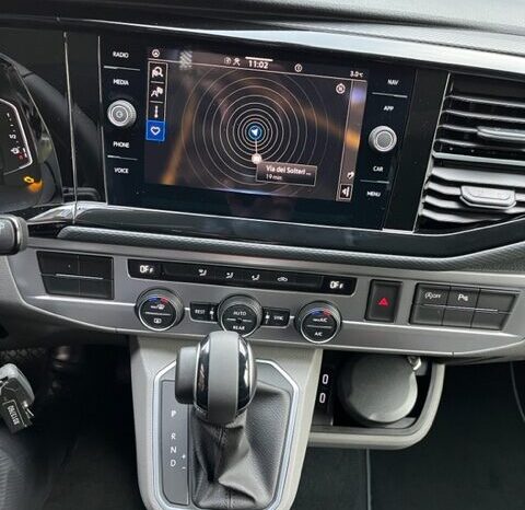 
								Volkswagen Caravelle 2.0 TDI 150CV DSG PC Comfortline completo									