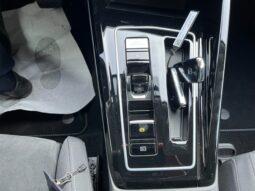 
										Volkswagen Golf 2.0 Tdi Style 116 cv DSG completo									