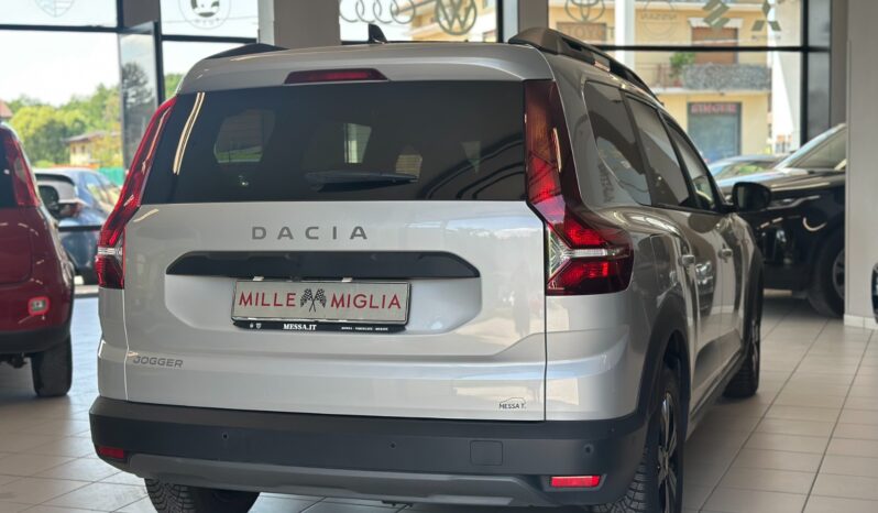 
								Dacia Jogger 1.0 tce EXTREME completo									