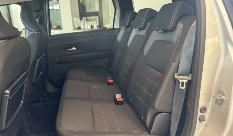 
								Dacia Jogger 1.0 tce EXTREME completo									