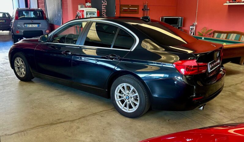 
								BMW Serie 3 Serie 3 F30 2015 Berlina 316d Business Adv. auto completo									