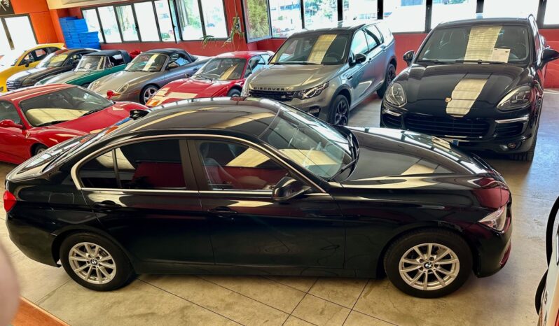 
								BMW Serie 3 Serie 3 F30 2015 Berlina 316d Business Adv. auto completo									