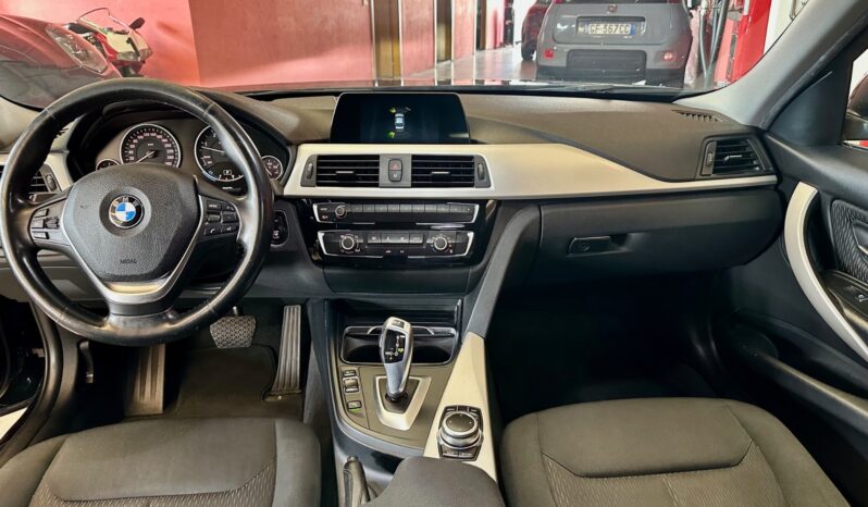 
								BMW Serie 3 Serie 3 F30 2015 Berlina 316d Business Adv. auto completo									