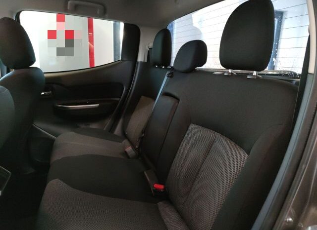 
								Mitsubishi L200 MT D.C. Select NAVI completo									