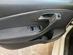 
										Volkswagen Polo Comfortline 1.4 TDI completo									