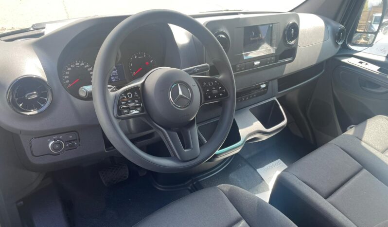 
								Mercedes Sprinter 315CDI completo									