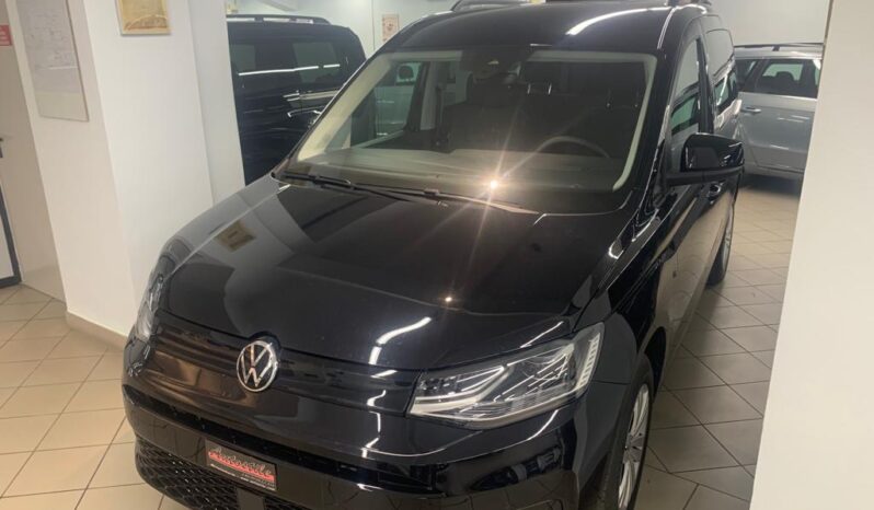 
								Volkswagen Caddy Space 2.0 Tdi completo									