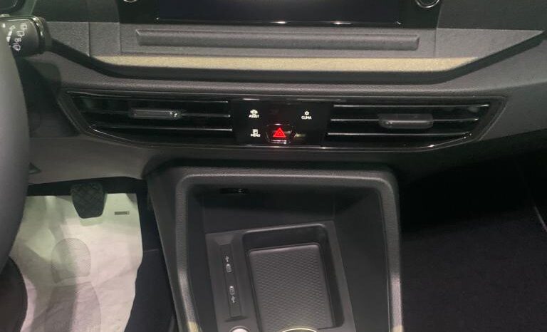 
								Volkswagen Caddy Space 2.0 Tdi completo									